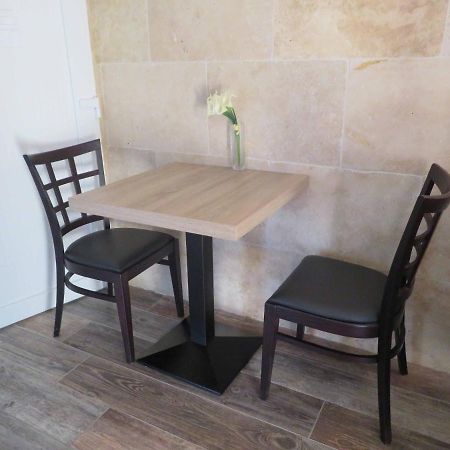 Maison 4 Etoiles Et Studio 3 Etoiles Independants Avec Piscine Л'Иль-сюр-ла-Сорг Экстерьер фото